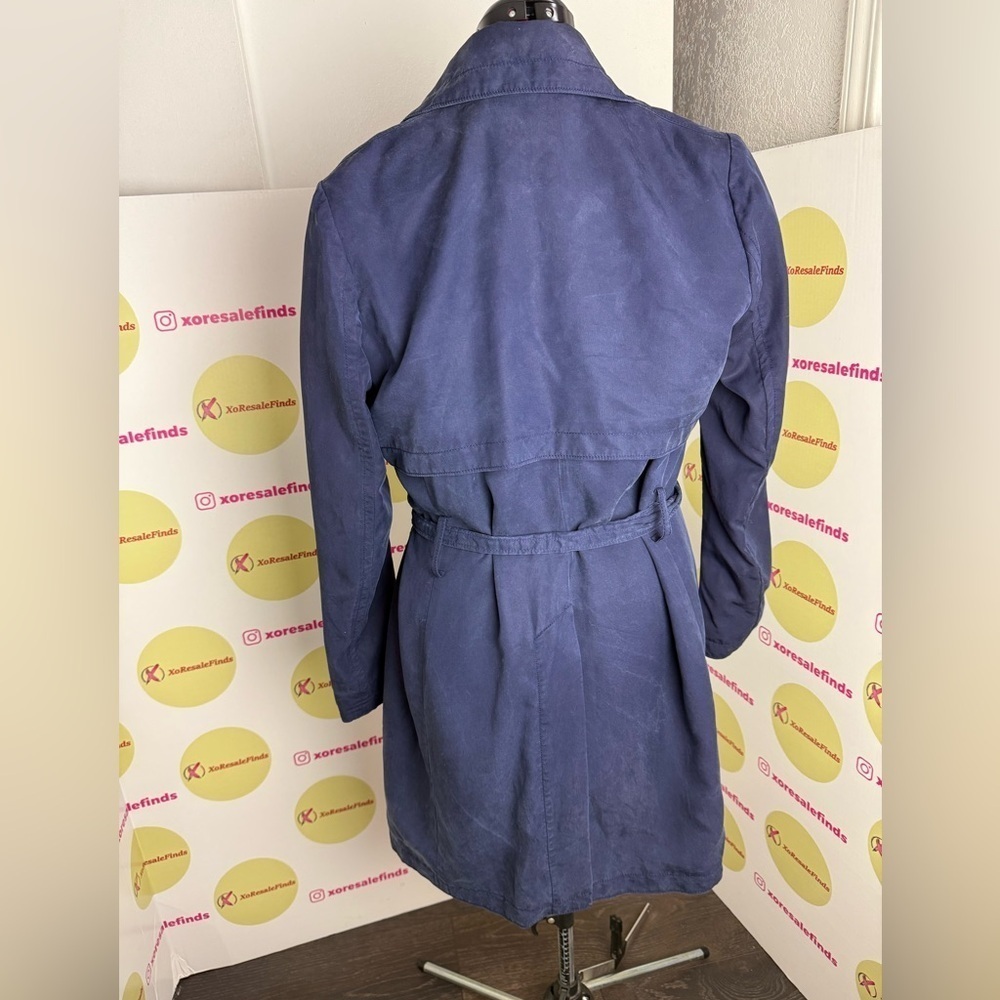 Banana RepublicNavy Trench Coat - Picture 3 of 5